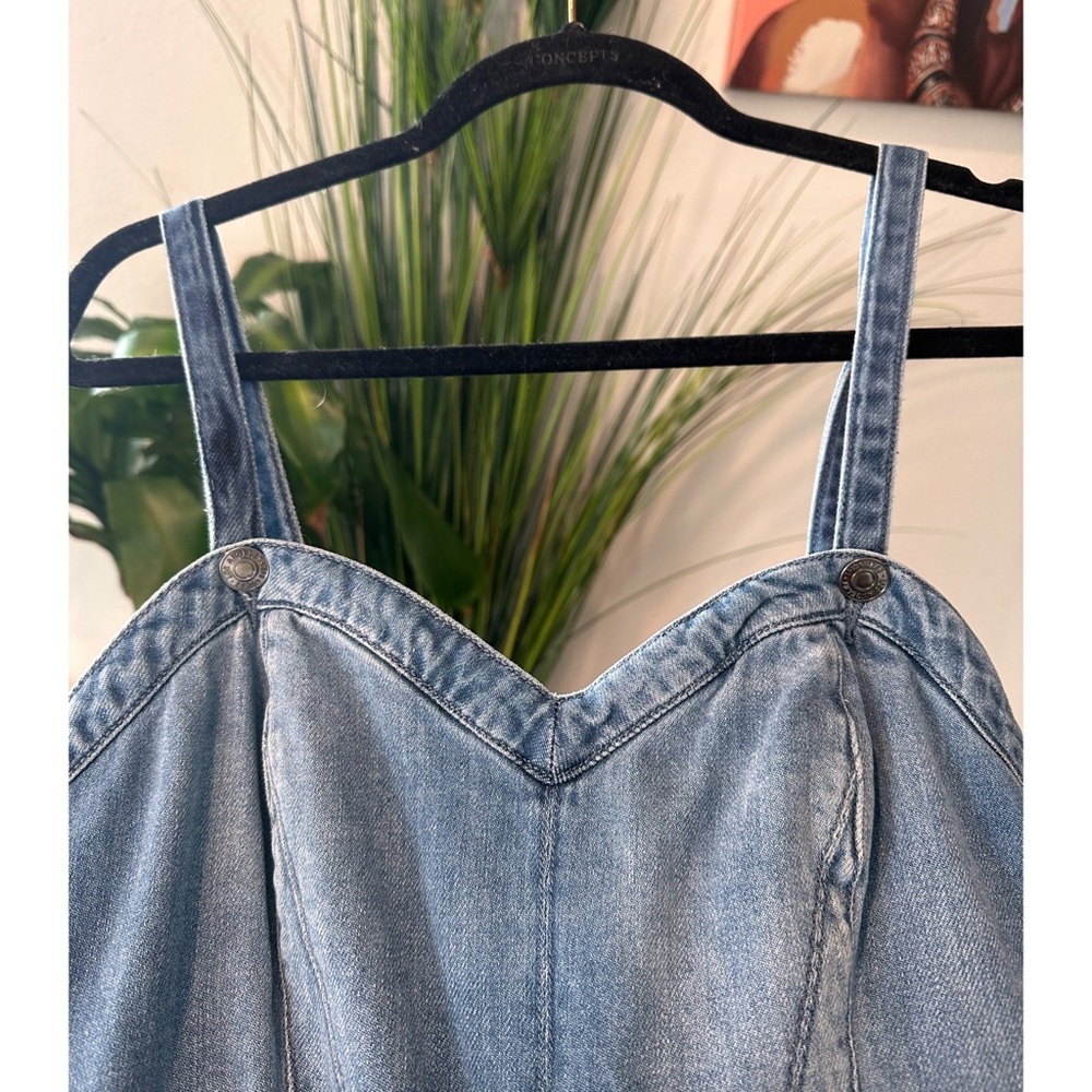 GUESS Culotte Denim Jumpsuit - Size 4 - Picture 8 of 15